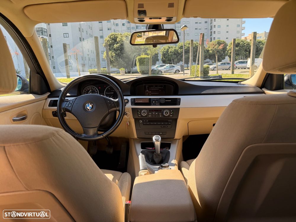 BMW 318 - 16