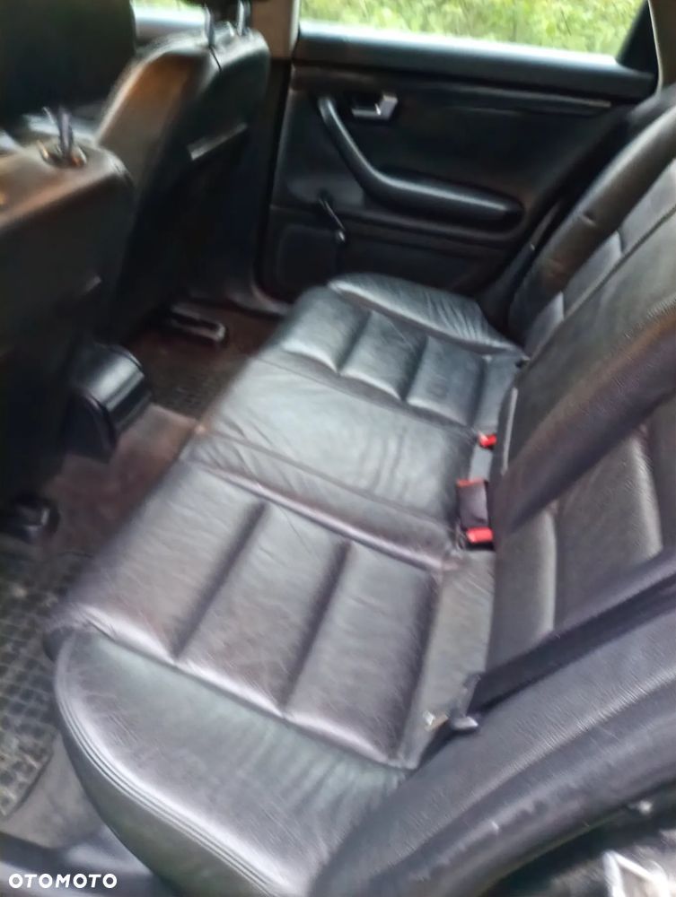 Audi A4 - 4