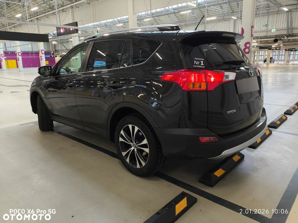 Toyota RAV4 2.0 D-4D Active - 5