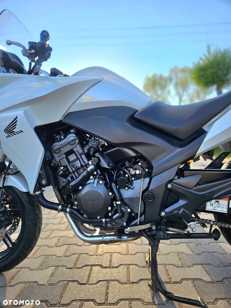 Honda CBF - 10