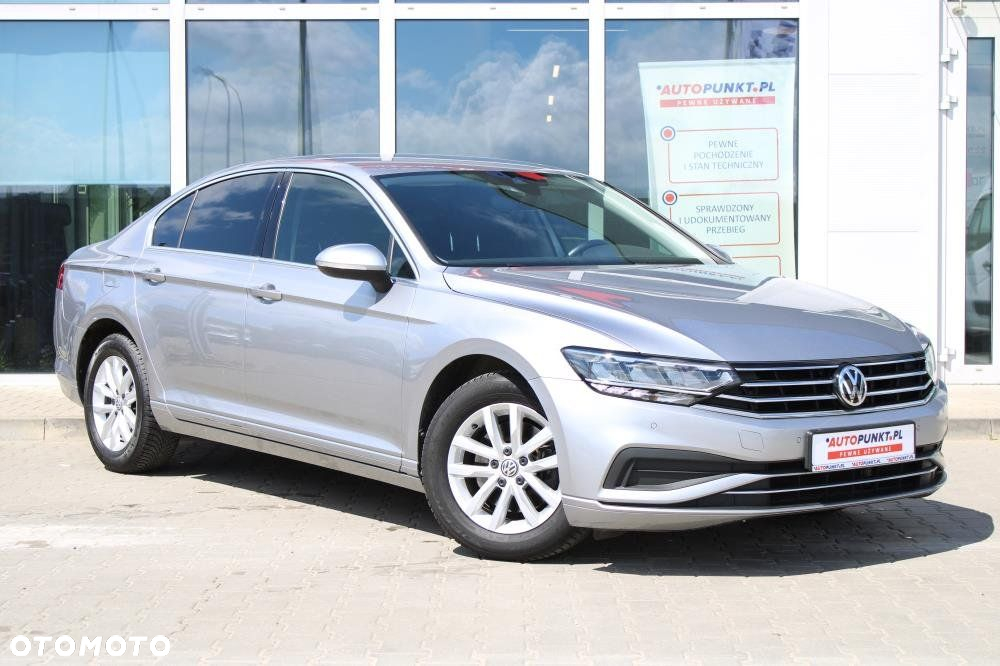 Volkswagen Passat - 6