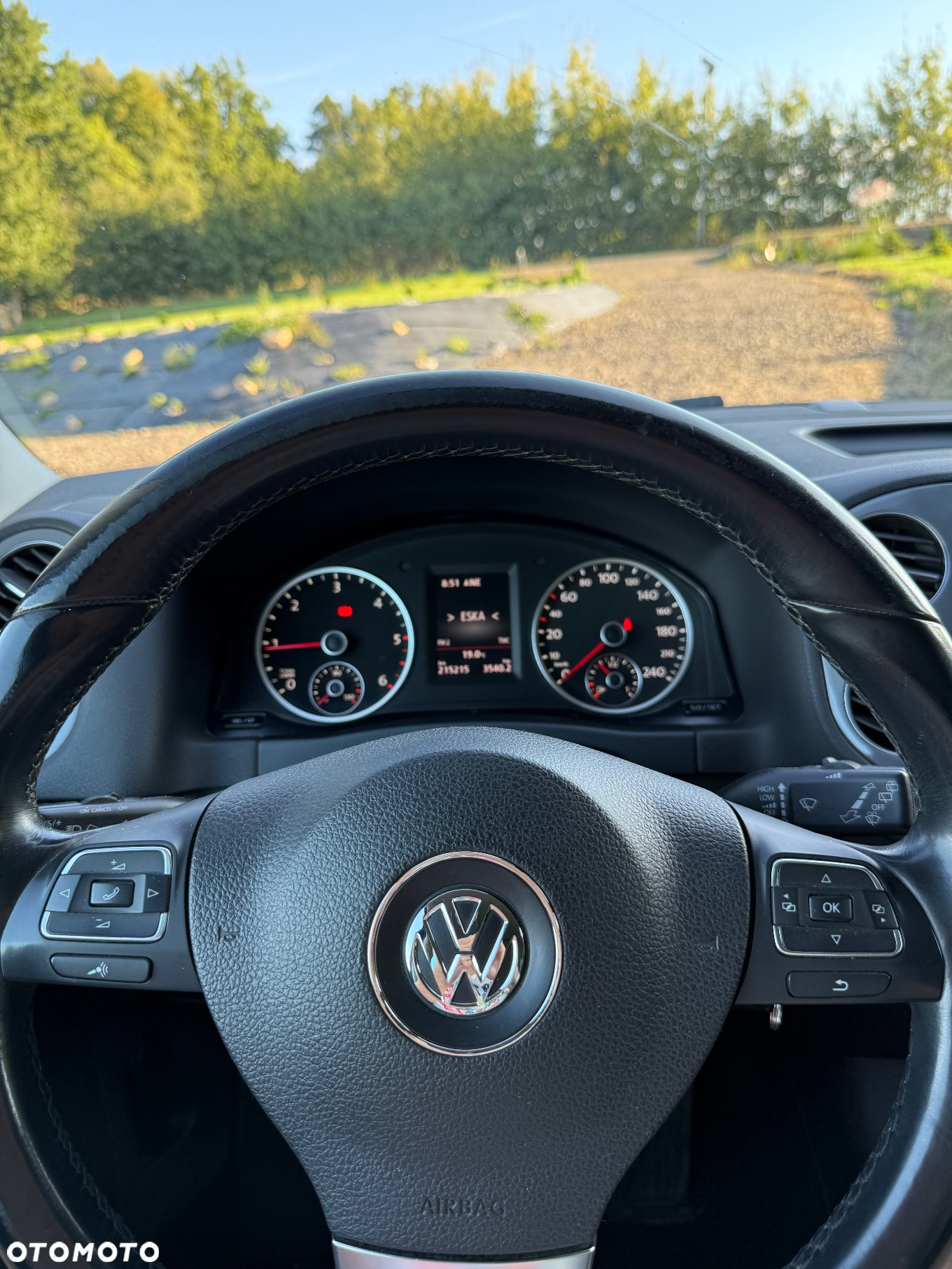 Volkswagen Tiguan 2.0 TDI 4Mot R-Style - 10