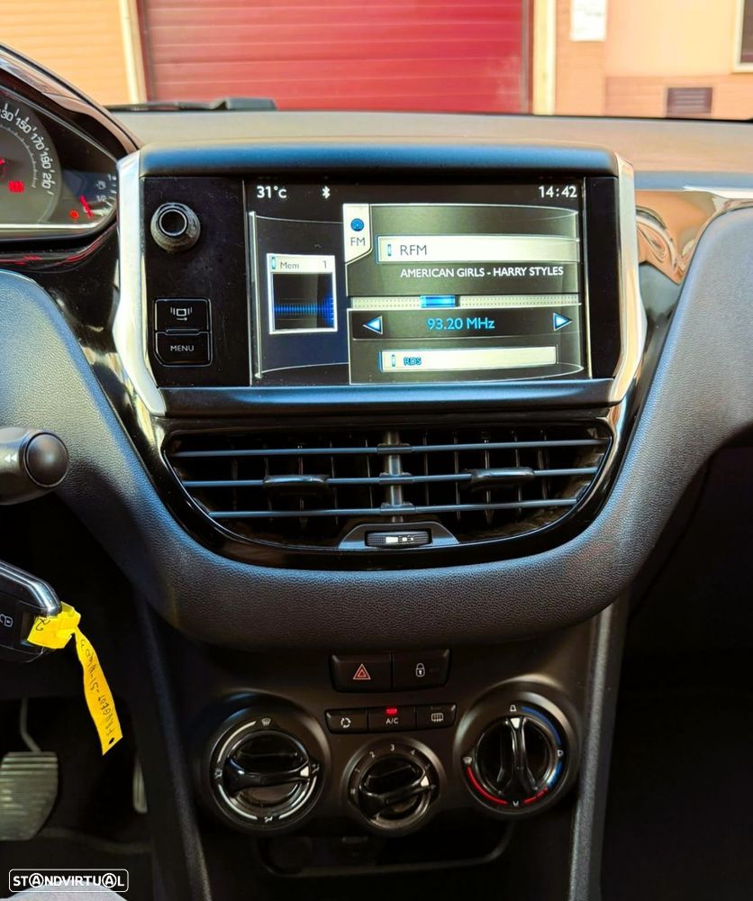 Peugeot 208 1.2 VTi Active - 12