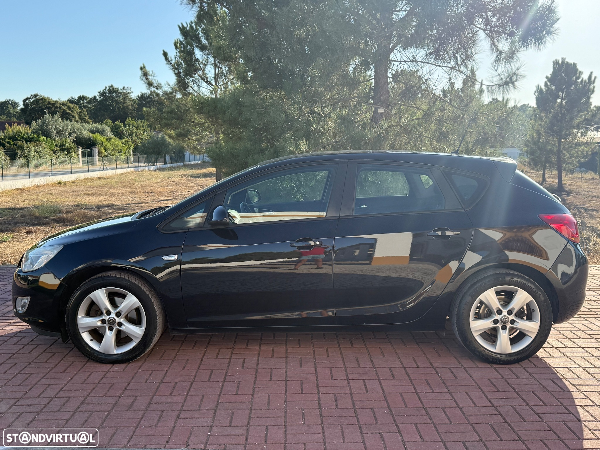 Opel Astra 1.7 CDTi Edition - 23