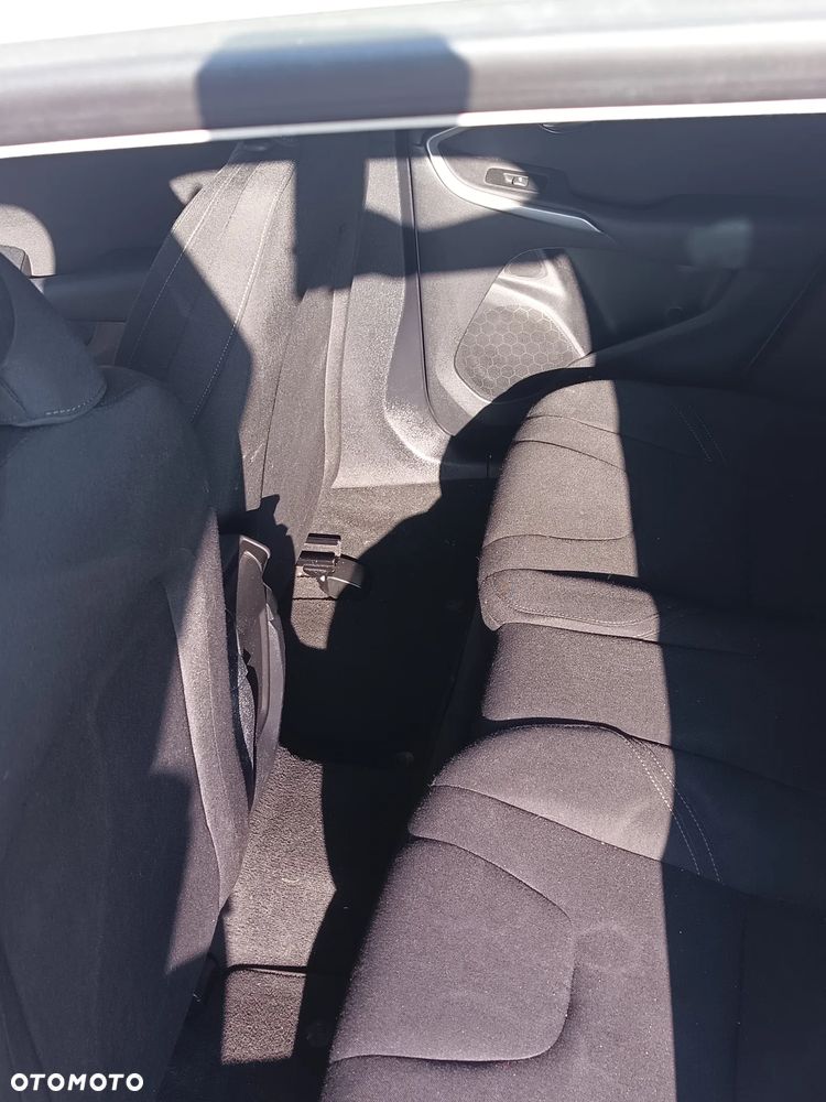 Volvo V40 D2 Kinetic - 11