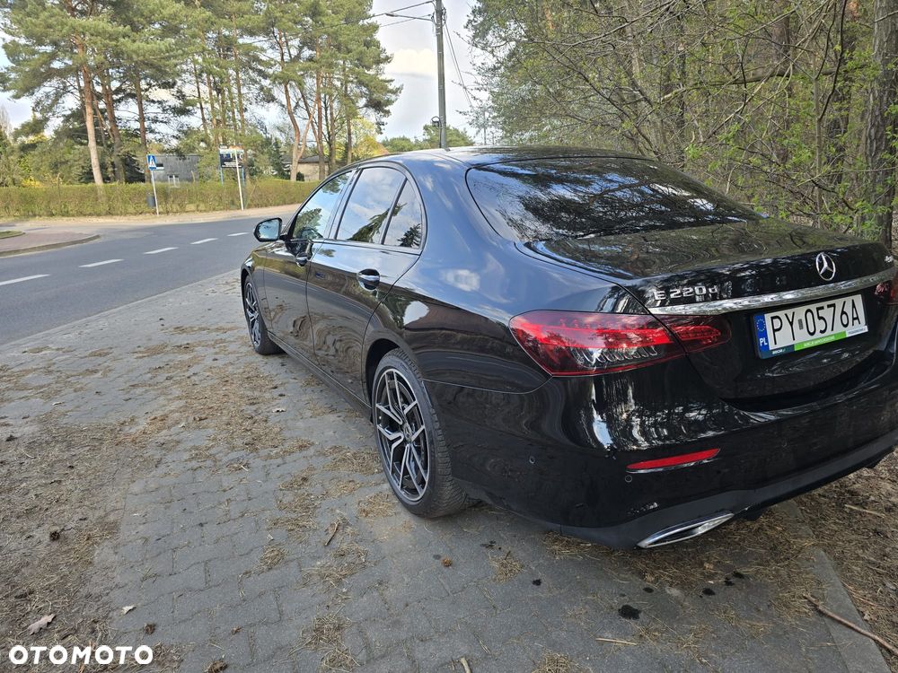 Mercedes-Benz Klasa E 220 d 4-Matic - 2