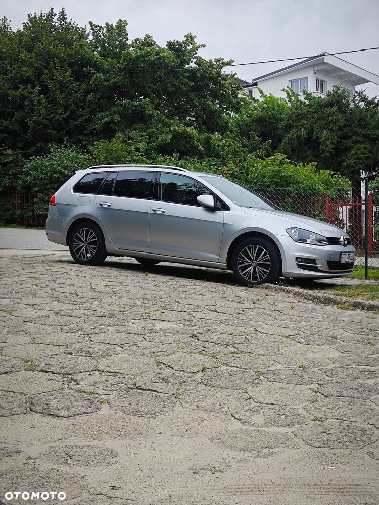 Volkswagen Golf 1.6 TDI BlueMotion Technology Allstar - 17