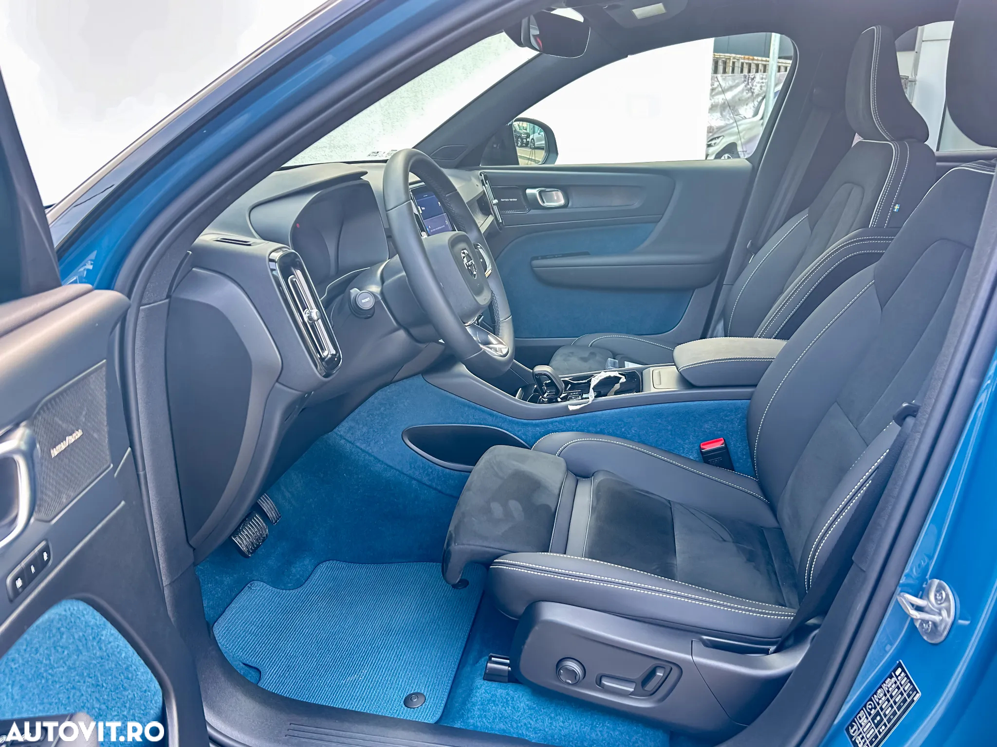 Volvo XC 40 Recharge Single Motor Extended Range RWD Ultimate - 22