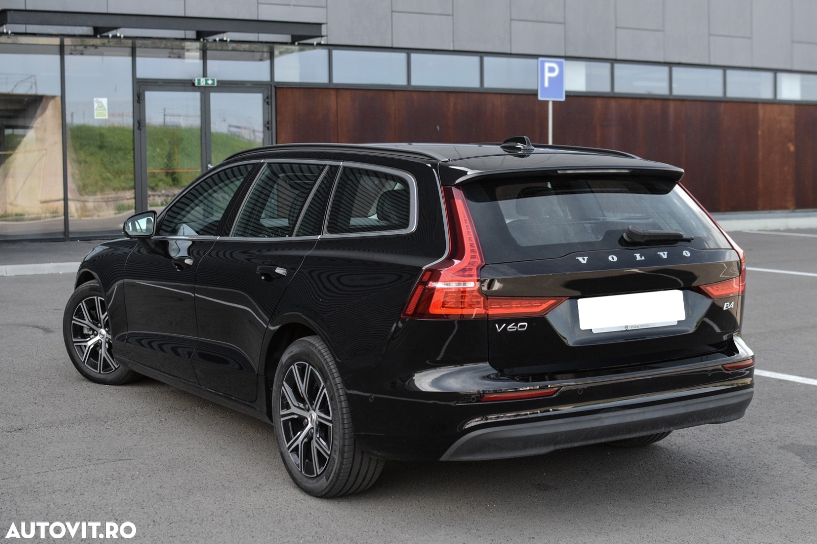Volvo V60 B4 D Core - 19