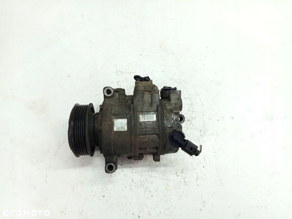 SPRĘŻARKA KLIMATYZACJI AUDI A6 C6 2.0 TFSI 4F0260805T - 1