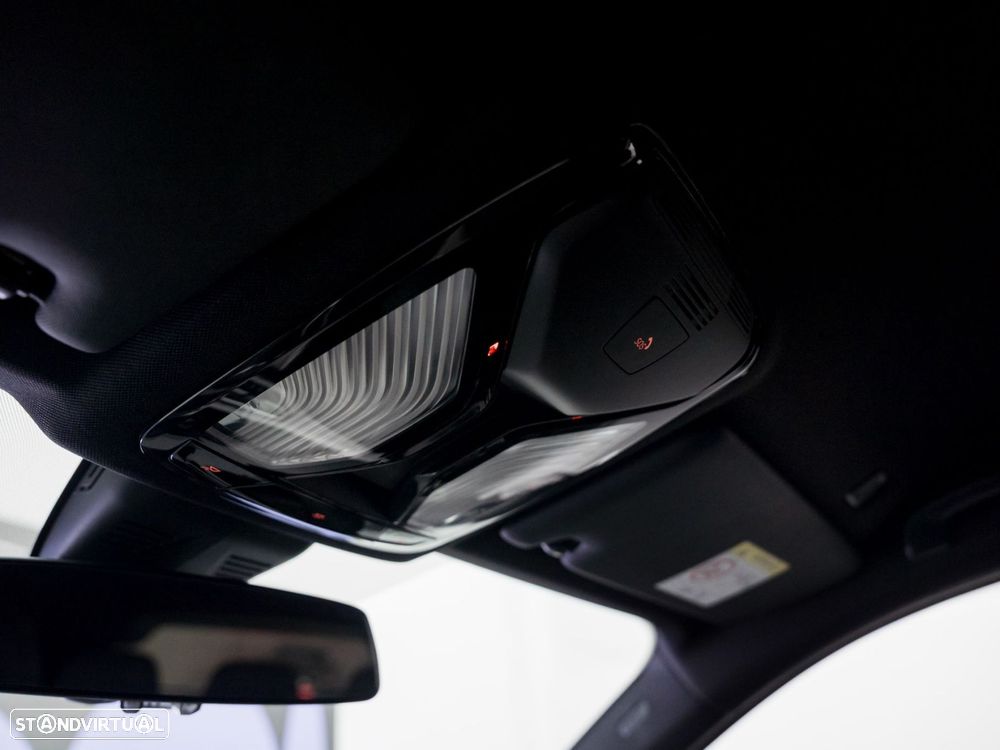 BMW 320 e Corporate Edition Auto - 36