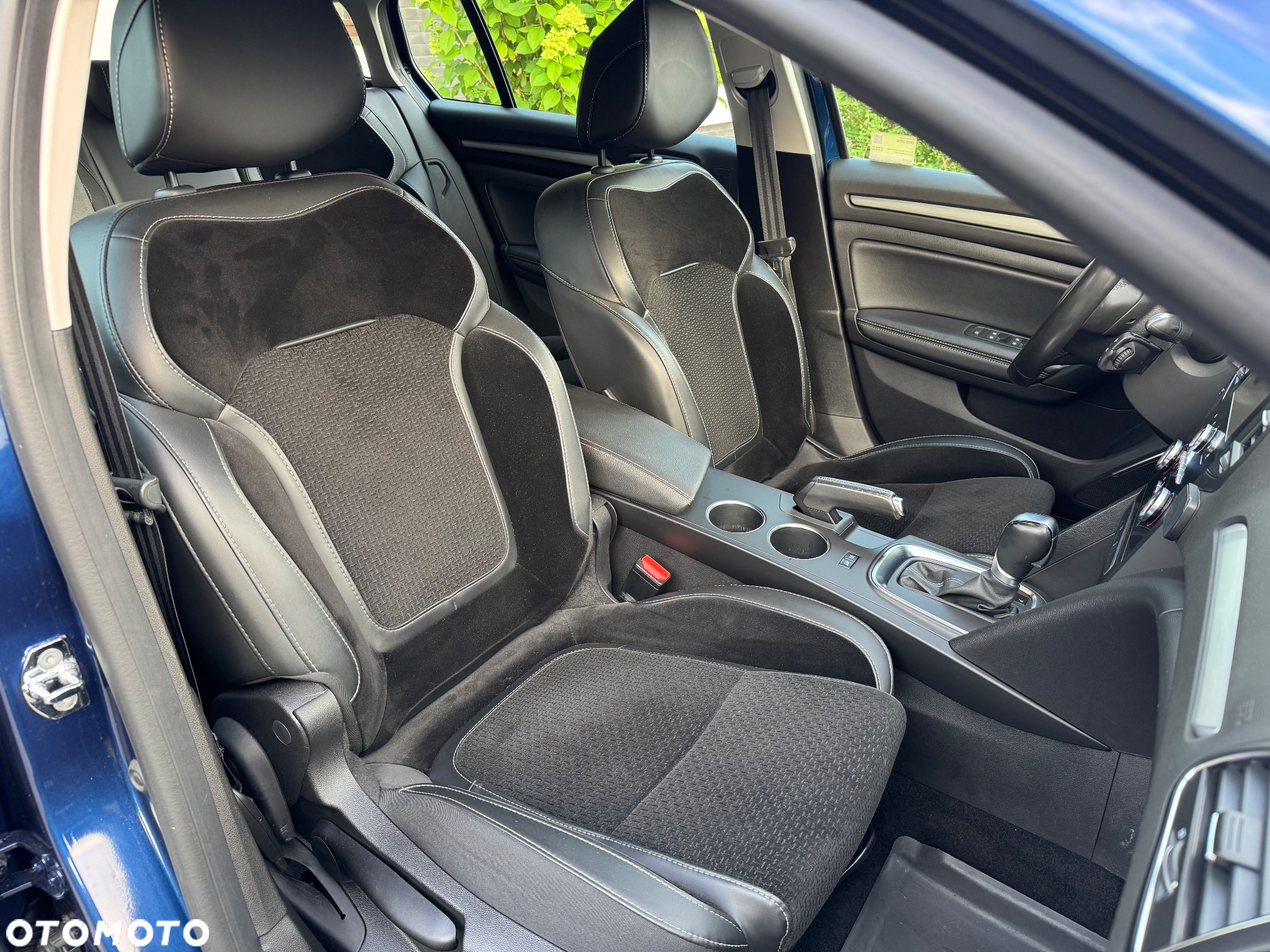 Renault Megane 1.7 Blue dCi Intens EDC - 7