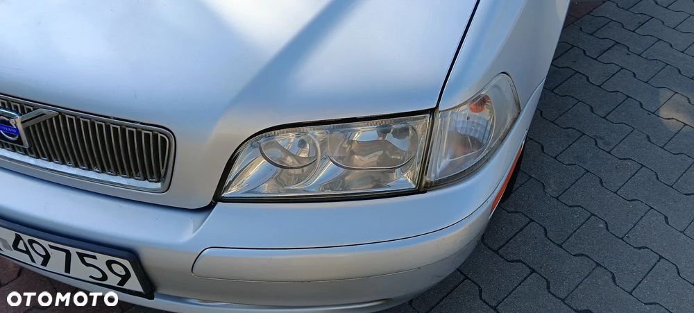 Volvo V40 - 4
