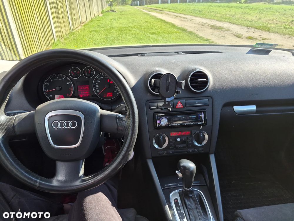 Audi A3 Sportback - 8