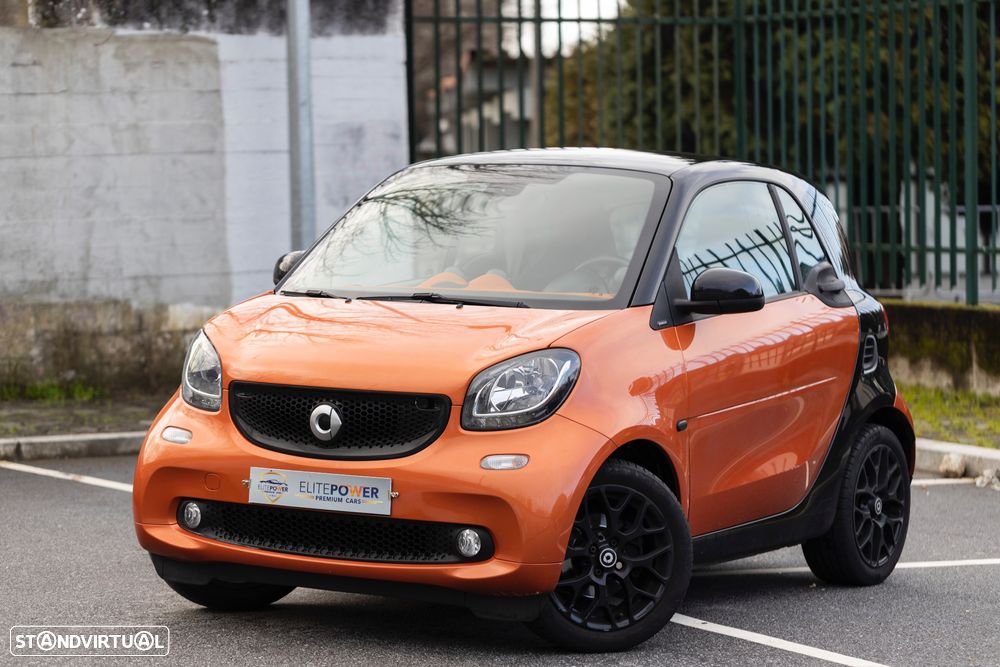 Smart ForTwo Coupé 1.0 mhd Passion 71 Softouch - 2