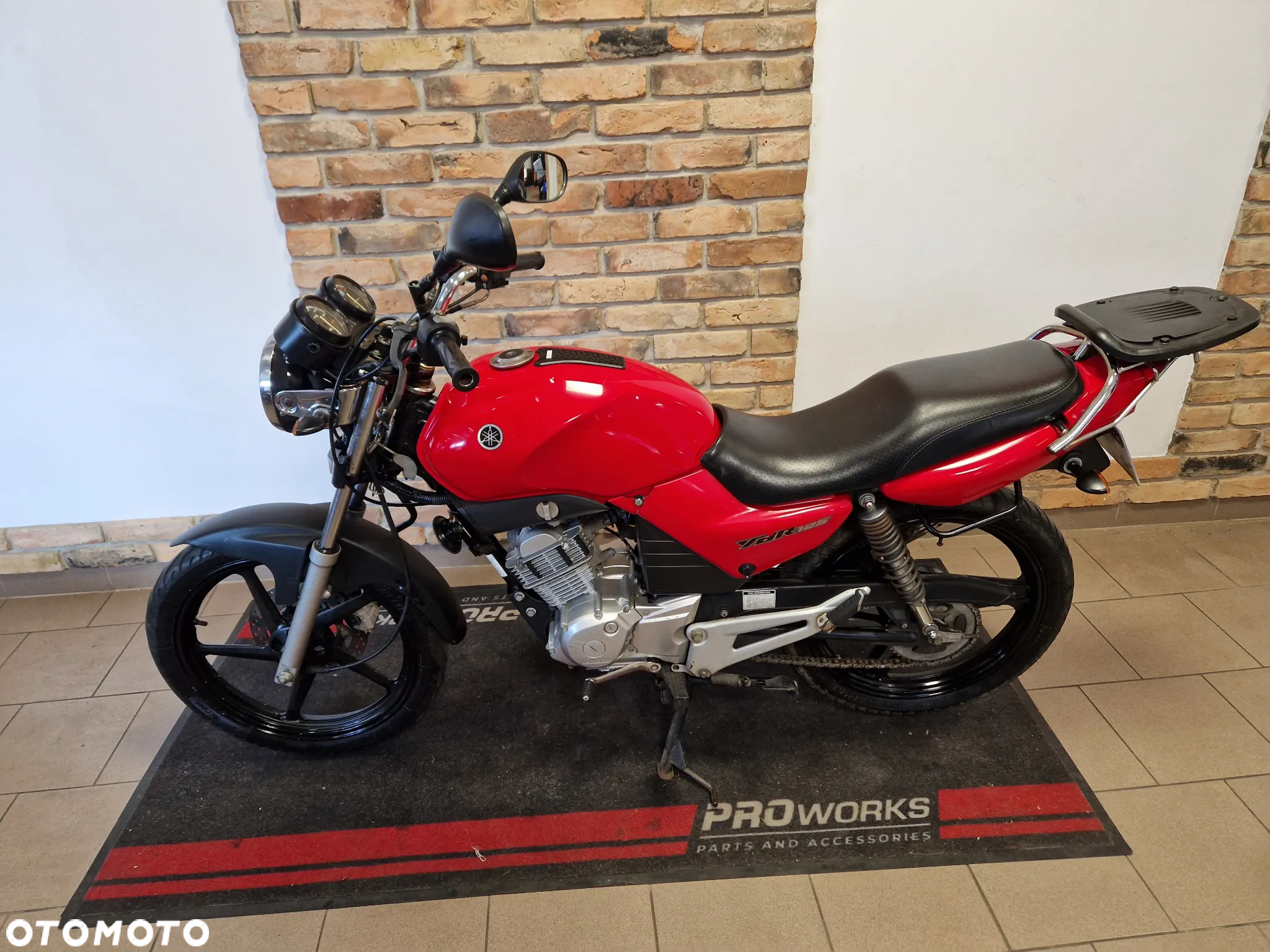 Yamaha YBR - 5