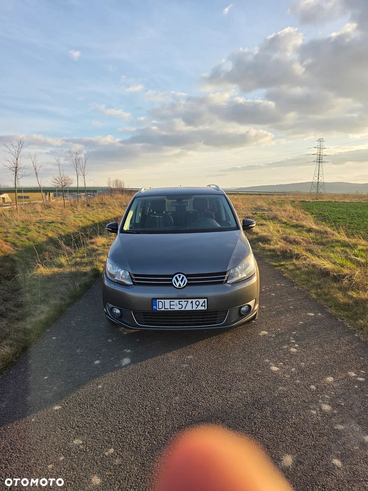 Volkswagen Touran 1.6 TDI DPF BlueMotion Technology MATCH - 1