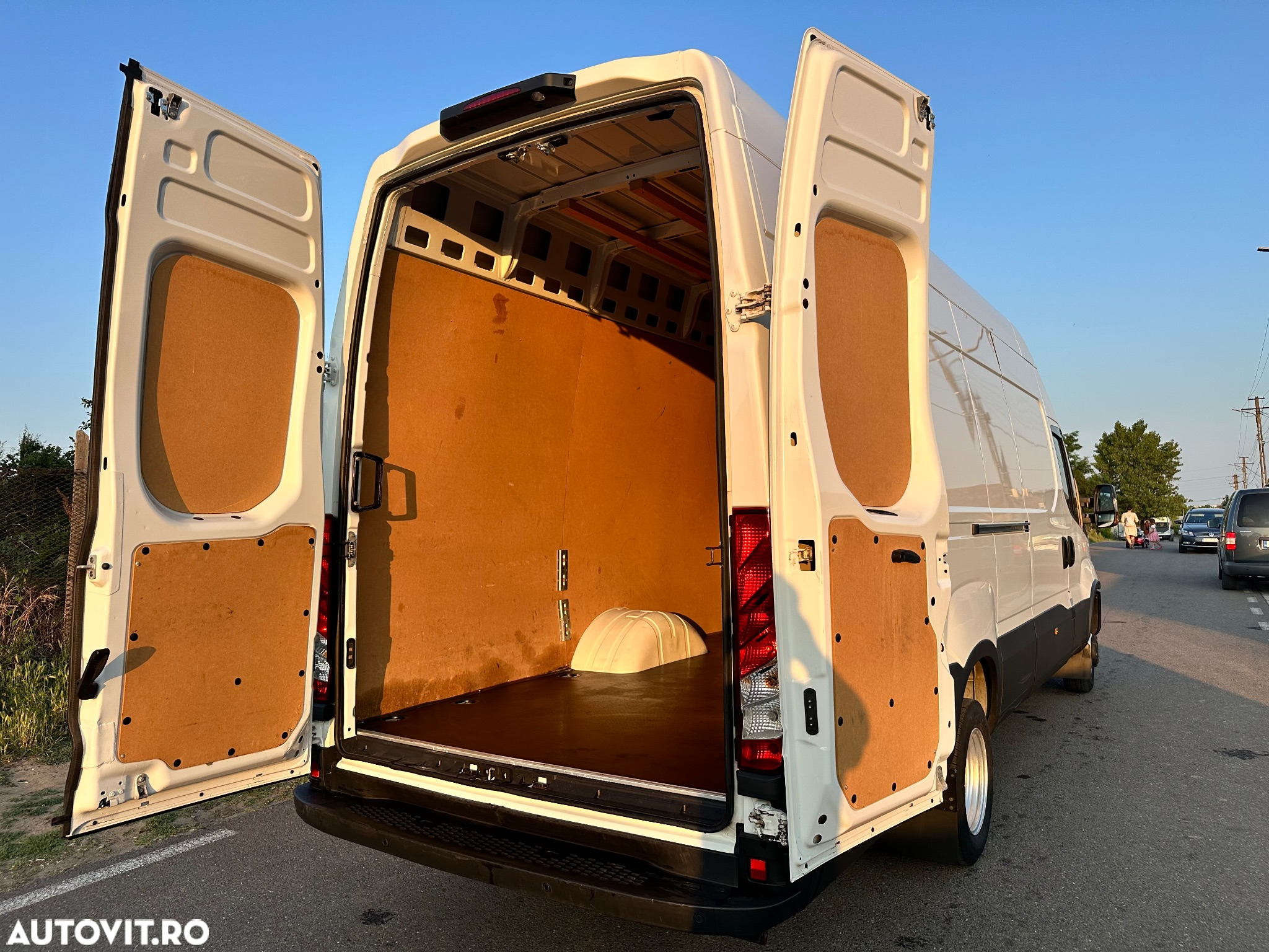 Iveco Daily 50C18 3.0 2020 E6 RAR Efectuat Cat. B 3.500 kg MAXI - 9