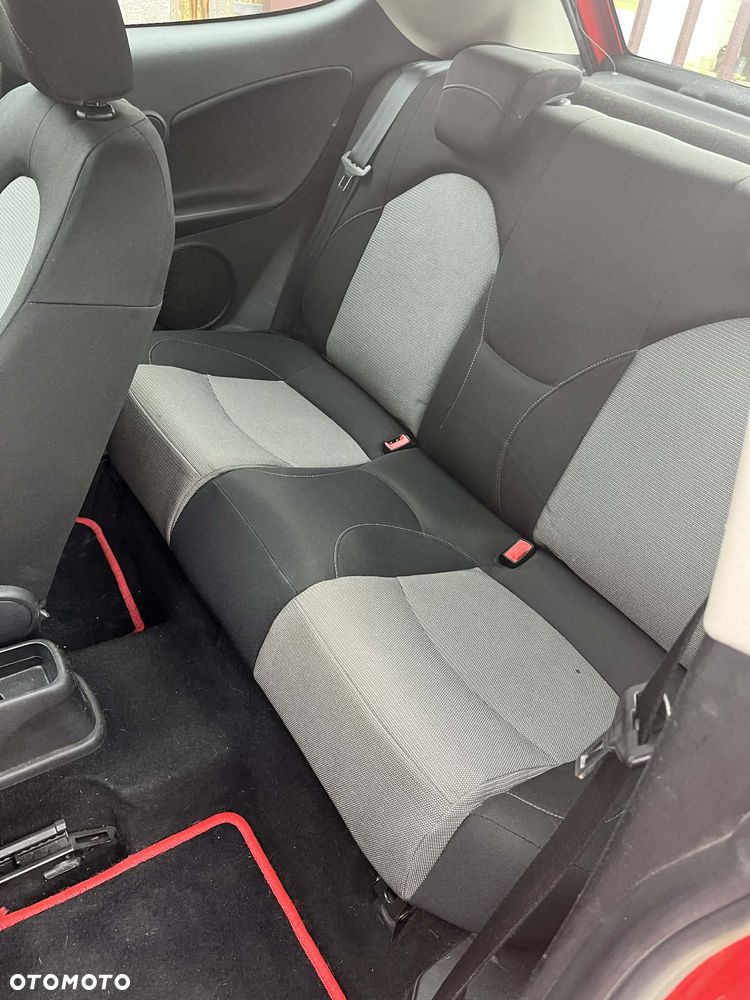 Alfa Romeo Mito 1.4 16V - 10