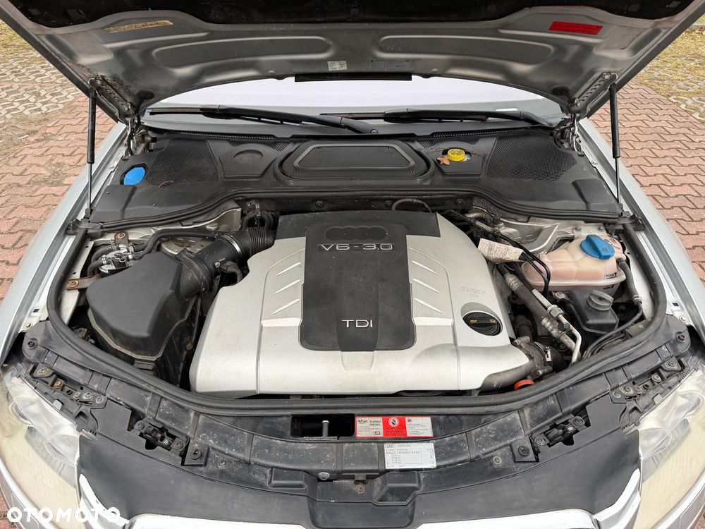 Audi A8 - 19