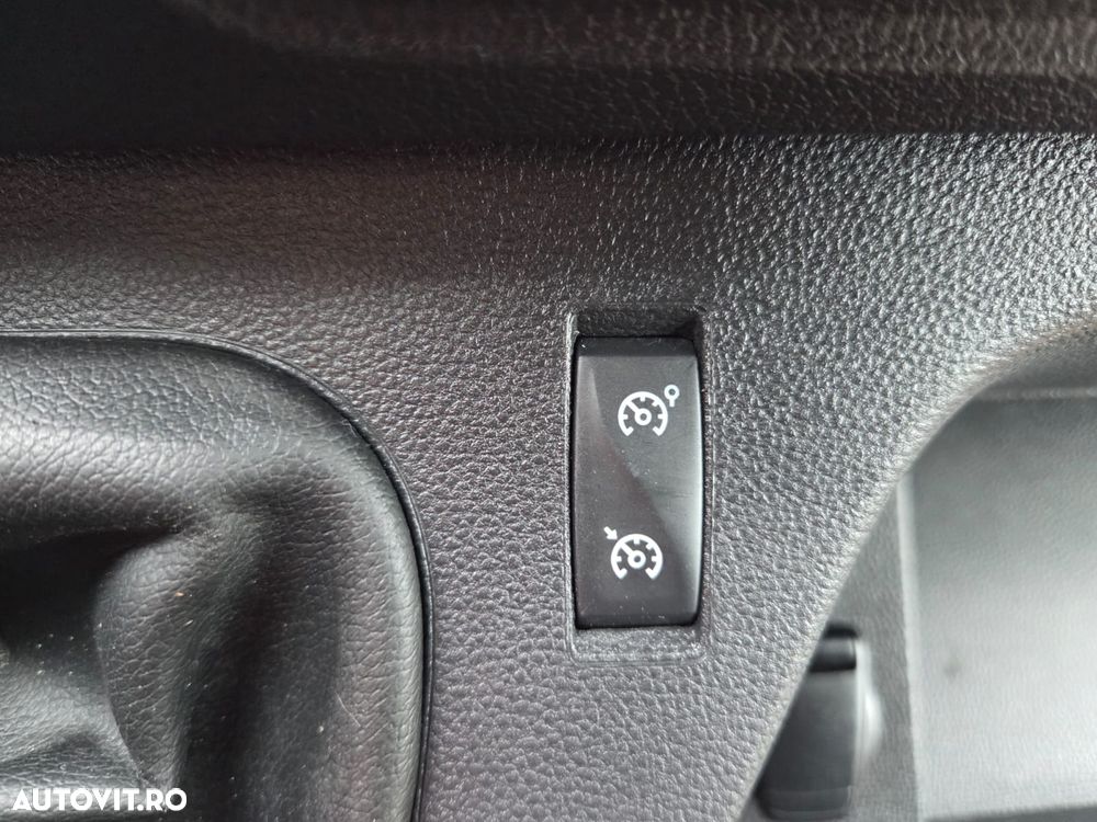 Renault New Master L2H2 - 22