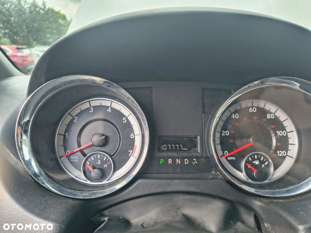 Dodge Grand Caravan 3.6 R/T - 14