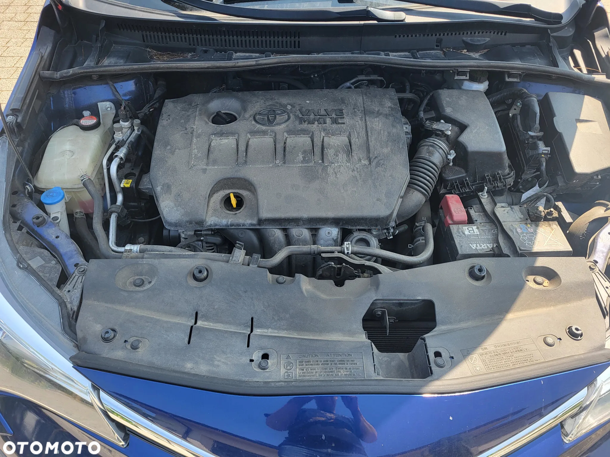 Toyota Avensis 1.8 Premium MS - 13