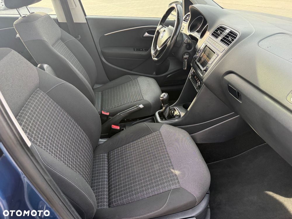 Volkswagen Polo 1.4 TDI (Blue Motion Technology) Comfortline - 12