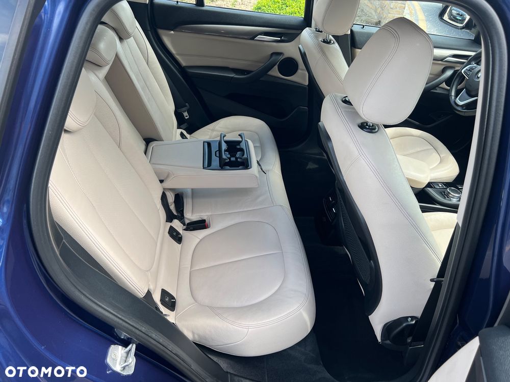 BMW X1 sDrive20i Advantage sport - 24