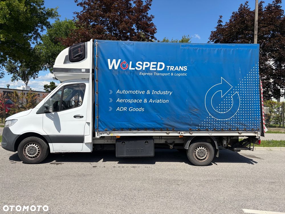 Mercedes-Benz Sprinter 907.235 - 10