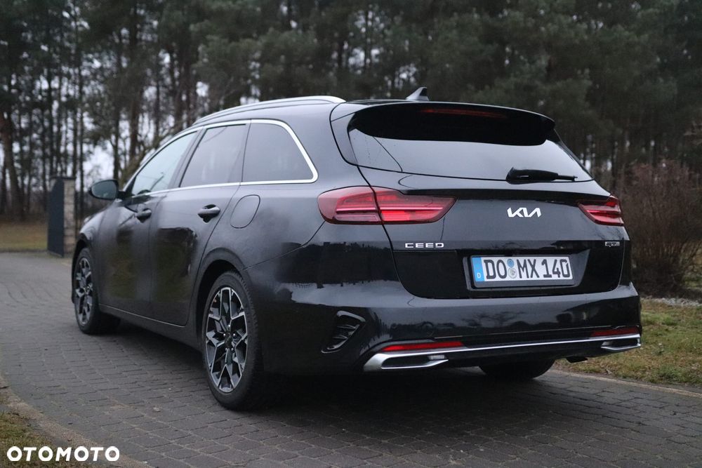 Kia Ceed 1.5 T-GDI DCT7 OPF GT Line - 29