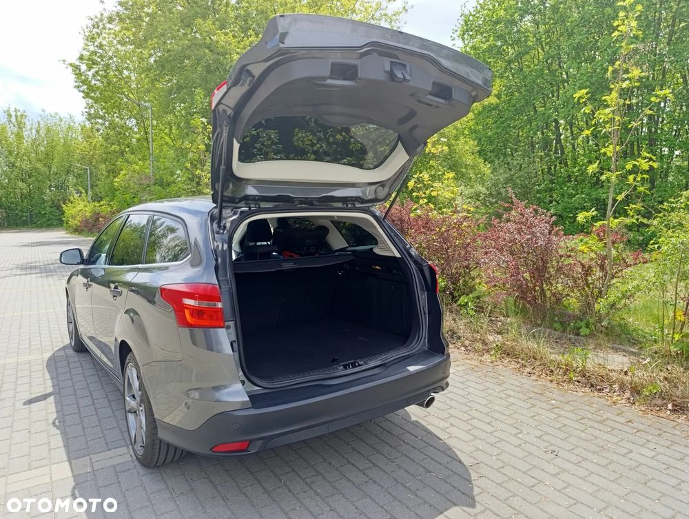 Ford Focus 2.0 TDCi SYNC Edition ASS - 6
