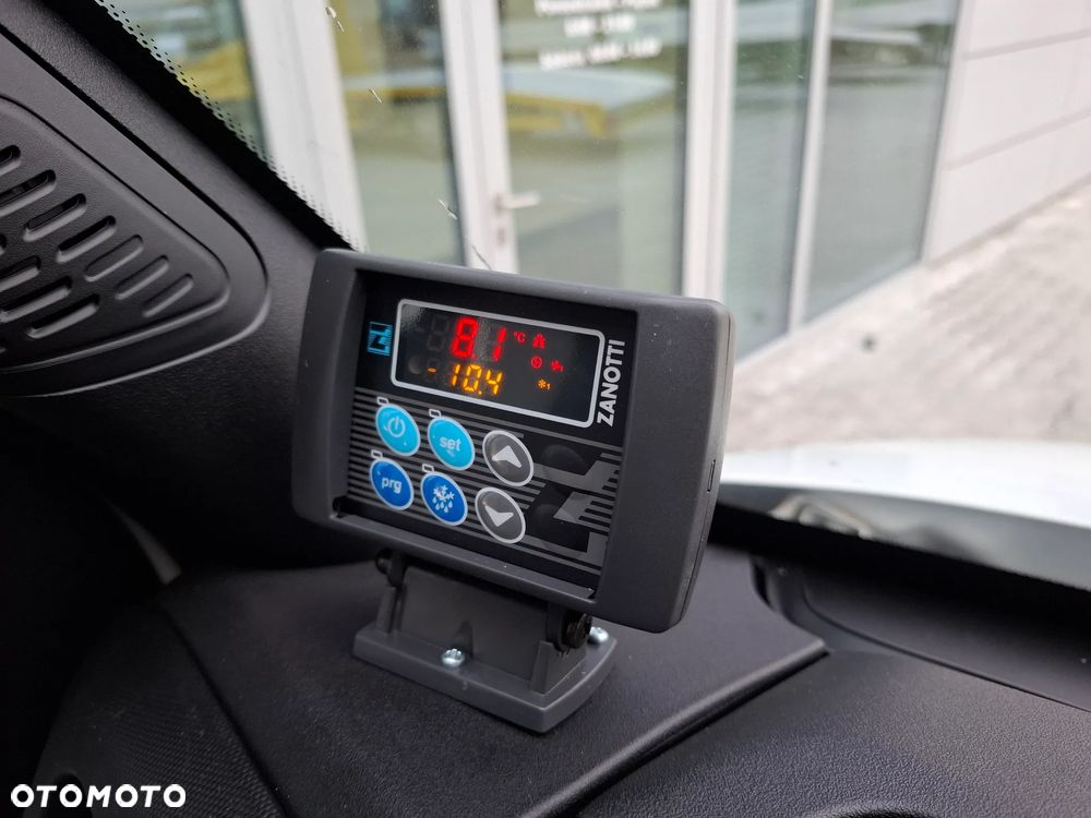Iveco EKSTRA WERSJA,PREMIUM ZABUDOWA - 36