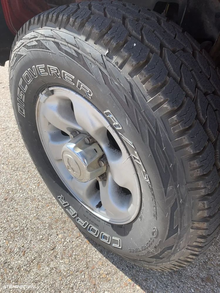 Mitsubishi Pajero 2.8 TD GLX - 13