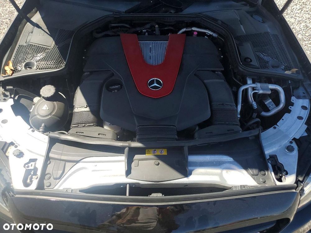 Mercedes-Benz Klasa C AMG 43 4Matic 9G-TRONIC - 11