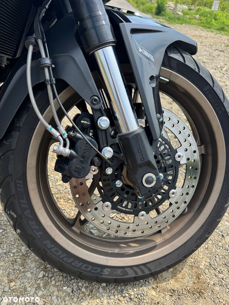 CFMoto 700MT - 7
