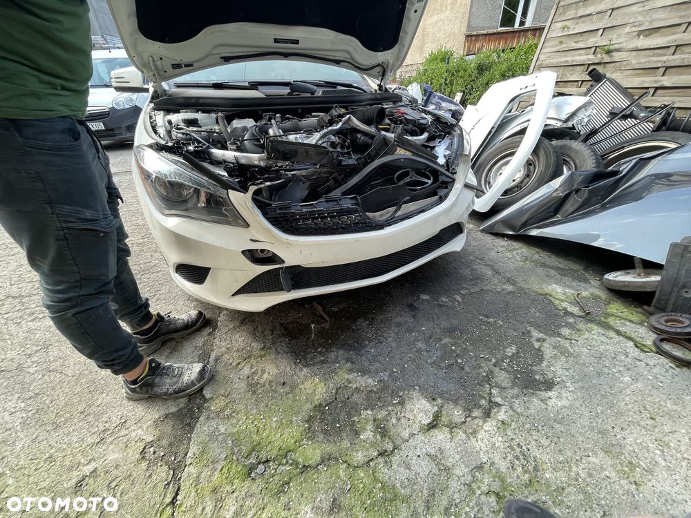 Mercedes-Benz CLA 250 7G-DCT Urban - 31
