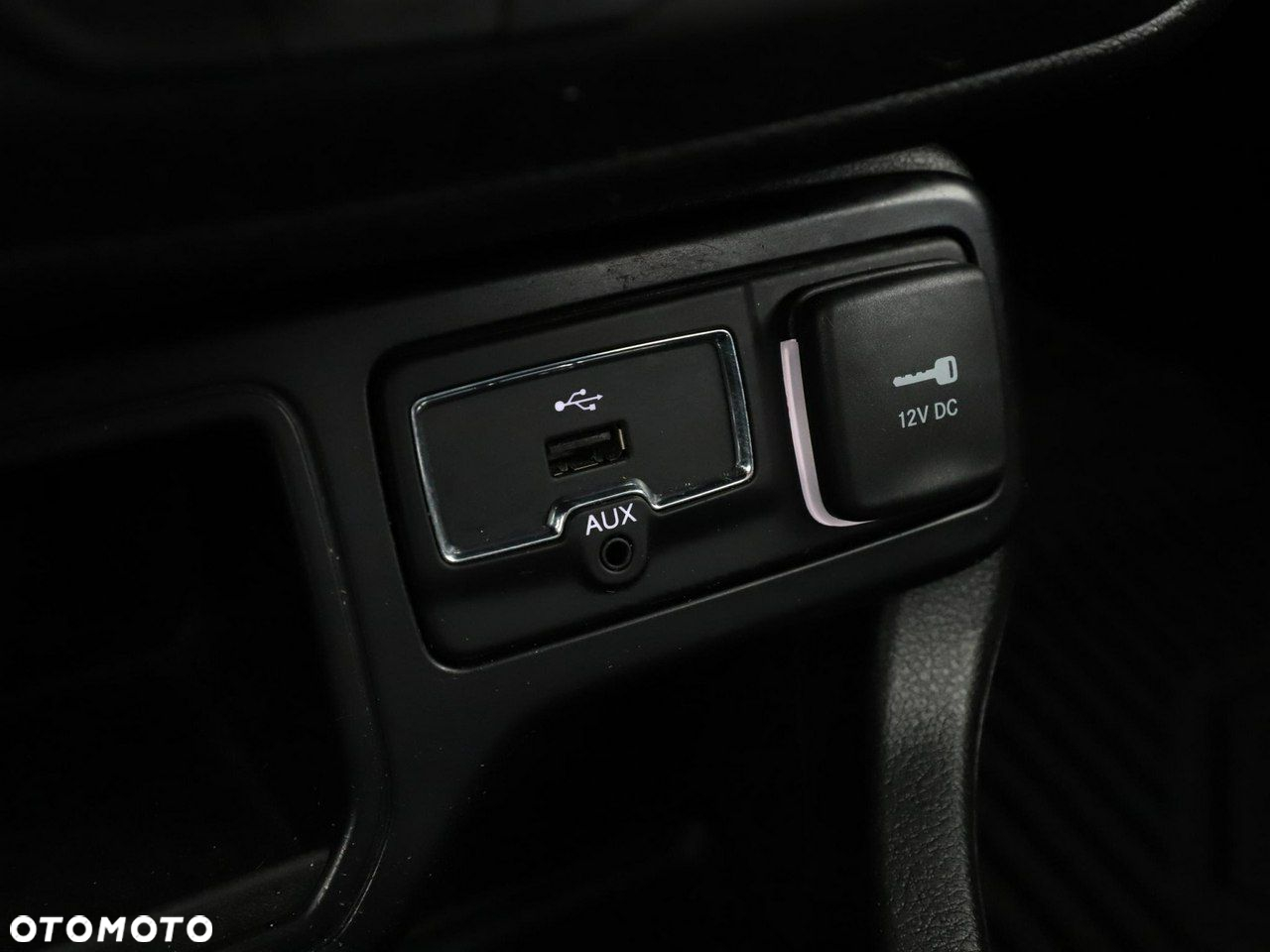 Jeep Renegade 1.0 T-GDI Limited - 28