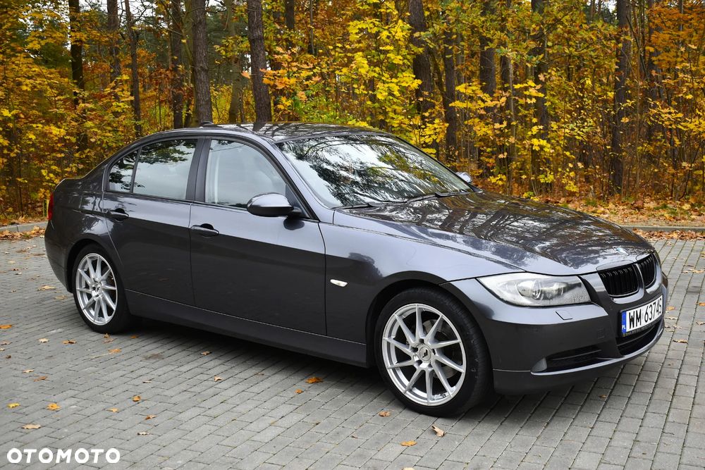 BMW Seria 3 - 24