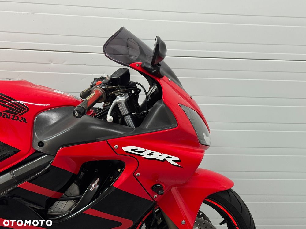 Honda CBR - 11
