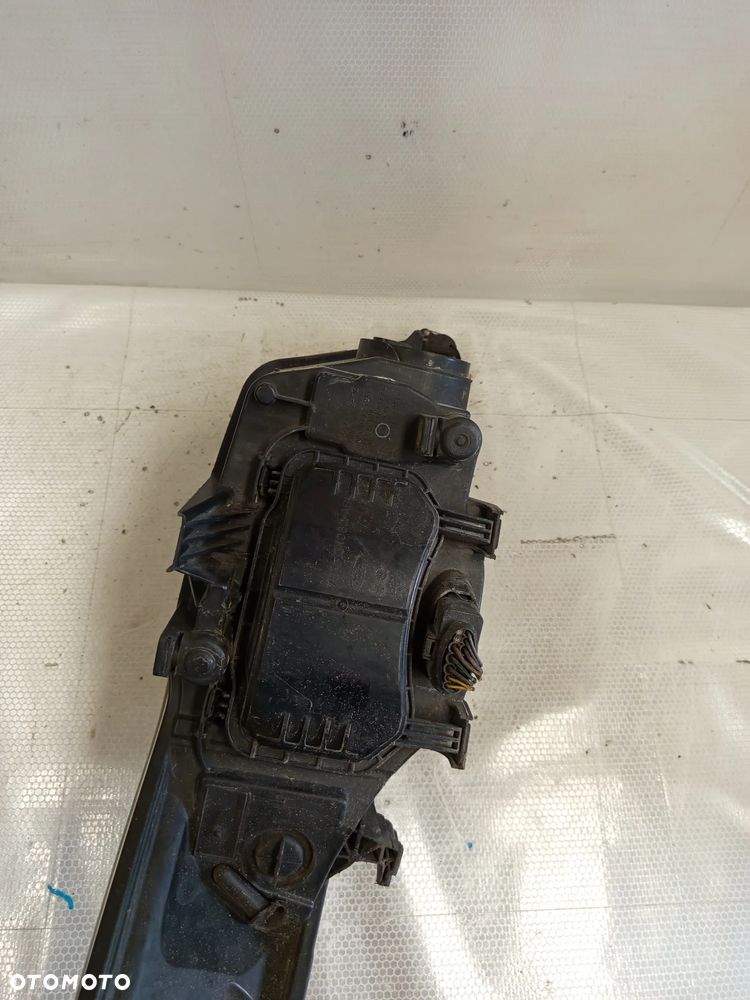 + LAMPA PRZOD PRZEDNIA LEWA FORD MONDEO MK4 IV - 10
