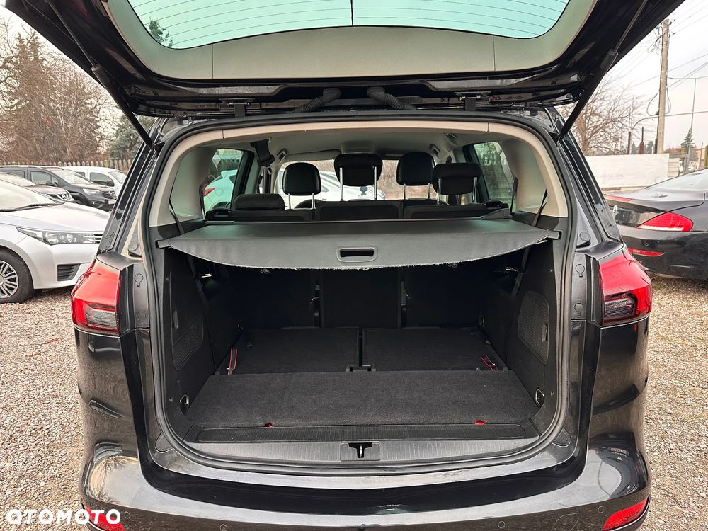 Opel Zafira - 28