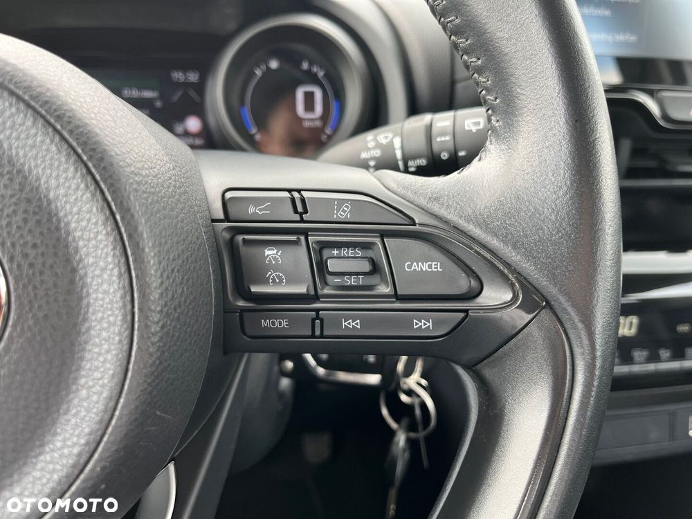 Toyota Yaris Cross Hybrid 1.5 Comfort - 14