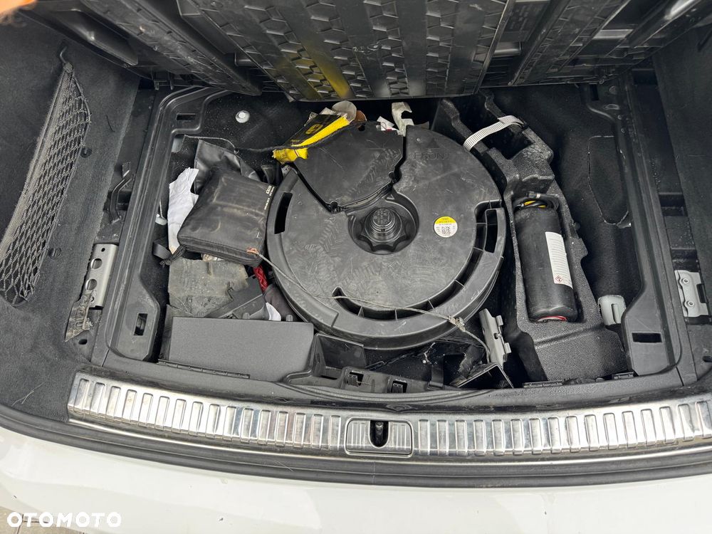 Audi A6 Avant 45 TDI quattro S tronic S line - 12