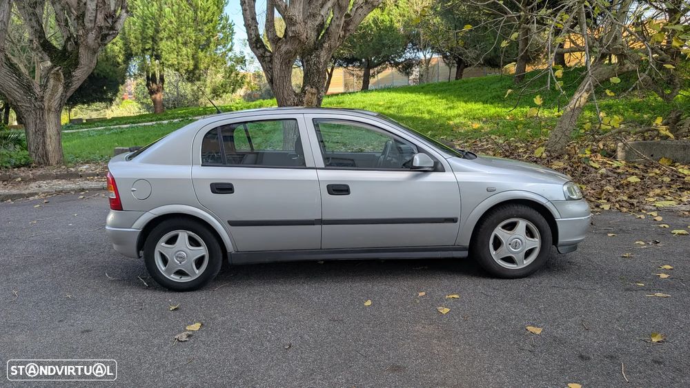 Opel Astra 1.4 Elegance - 15