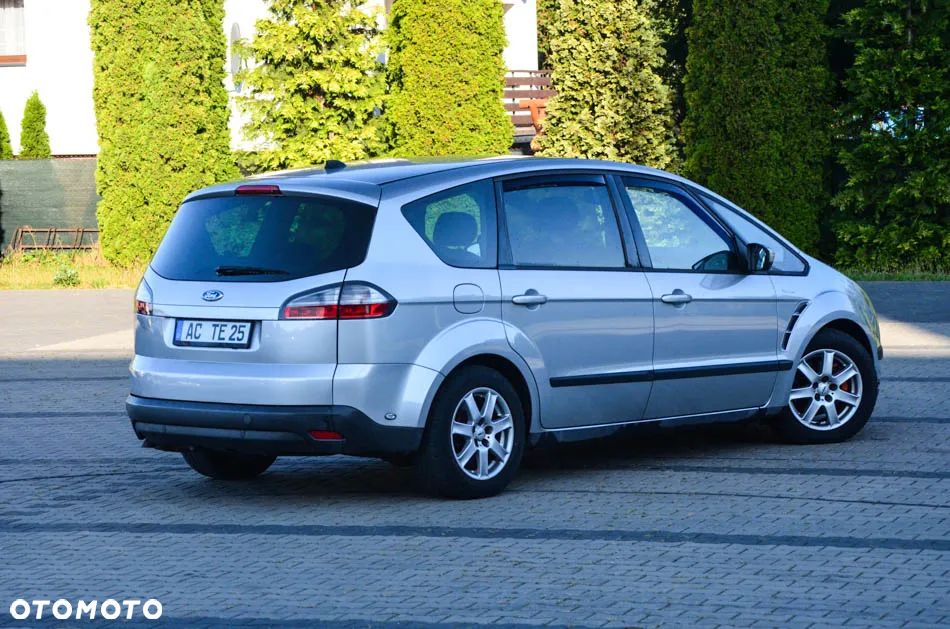 Ford S-Max 2.0 TDCi Ambiente - 20