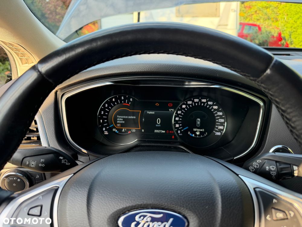 Ford Mondeo - 11
