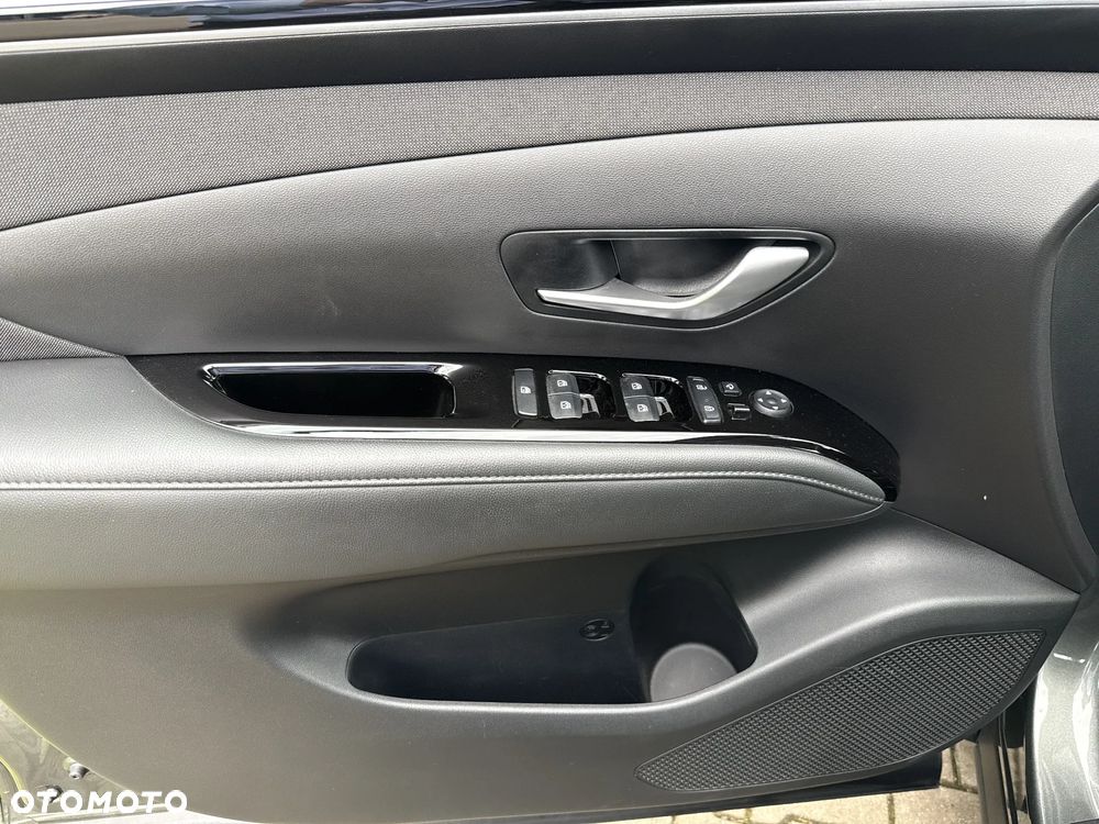 Hyundai Tucson 1.6 T-GDi HEV Smart 2WD - 17