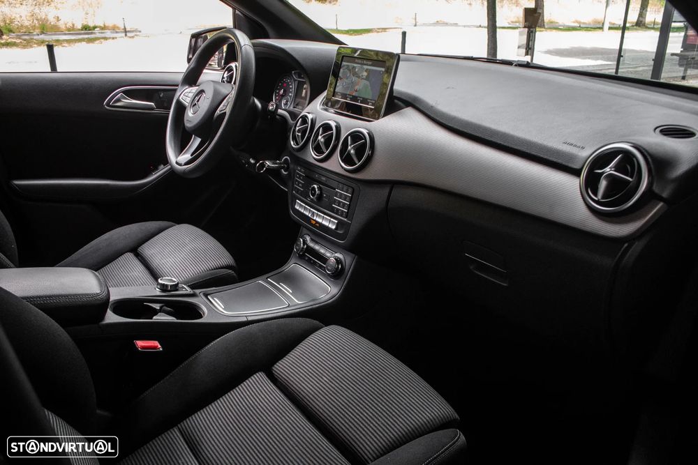 Mercedes-Benz B 250 e Electric Drive - 26