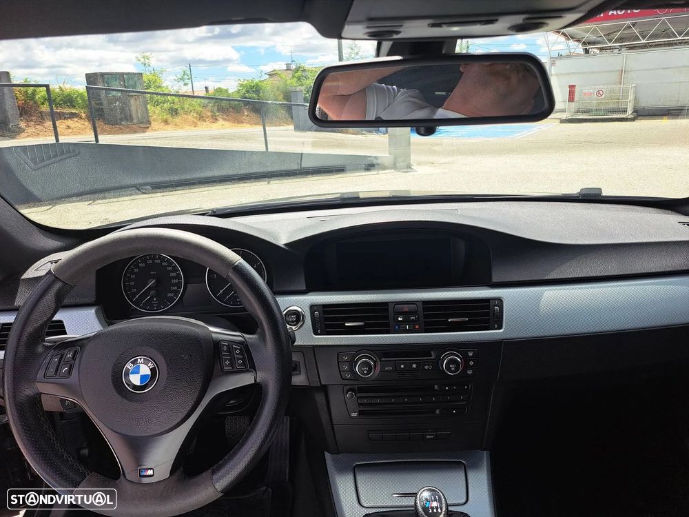 BMW 320 d Coupe - 7